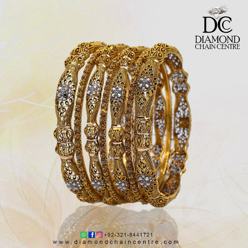 Custom Gold Bangles Design