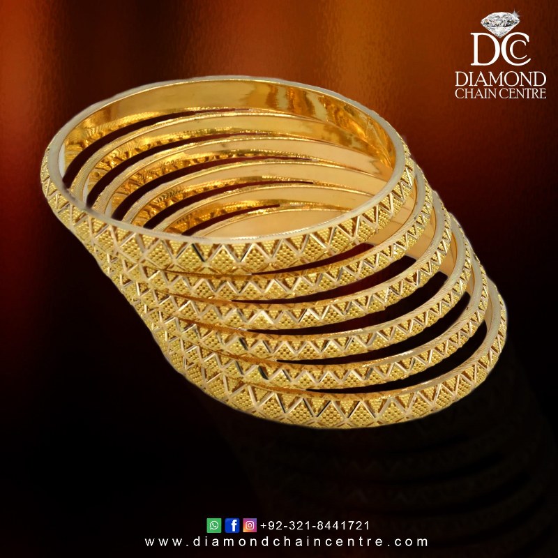 Plain Gold Bangles Design