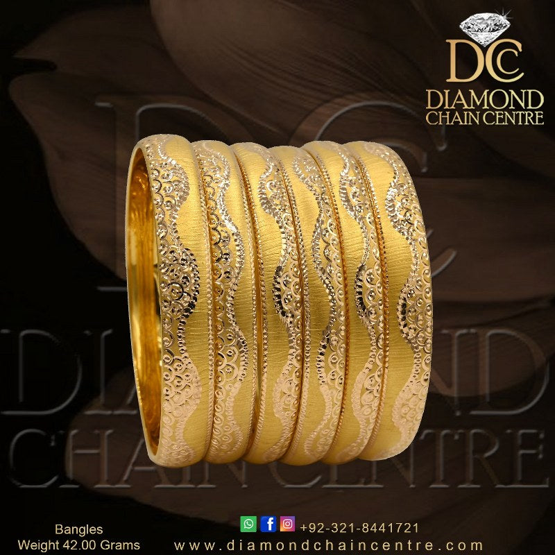 Simple Gold Bangles Design