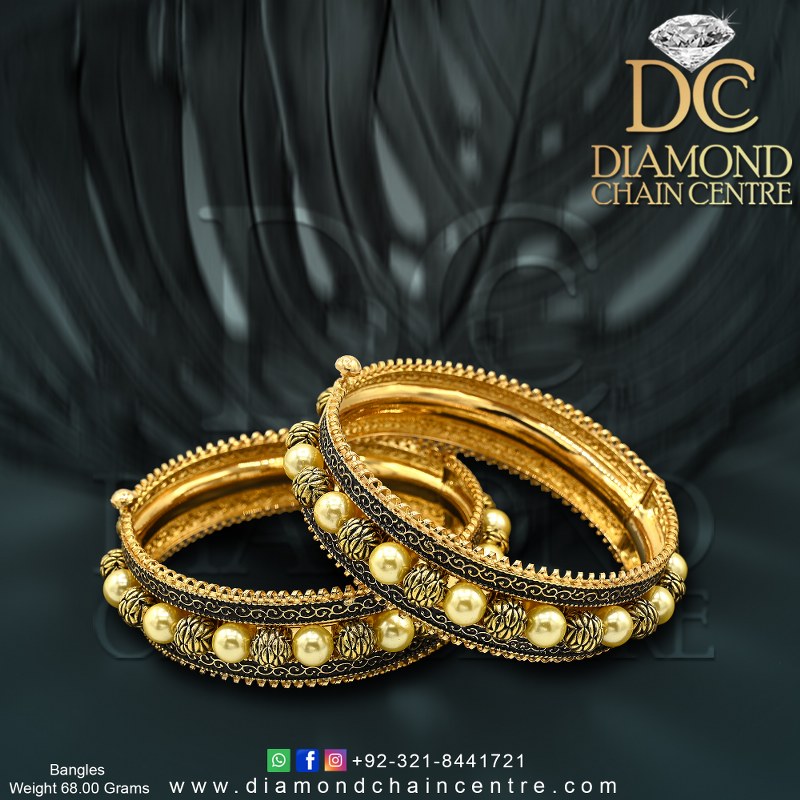 Classic Gold Bangles Design