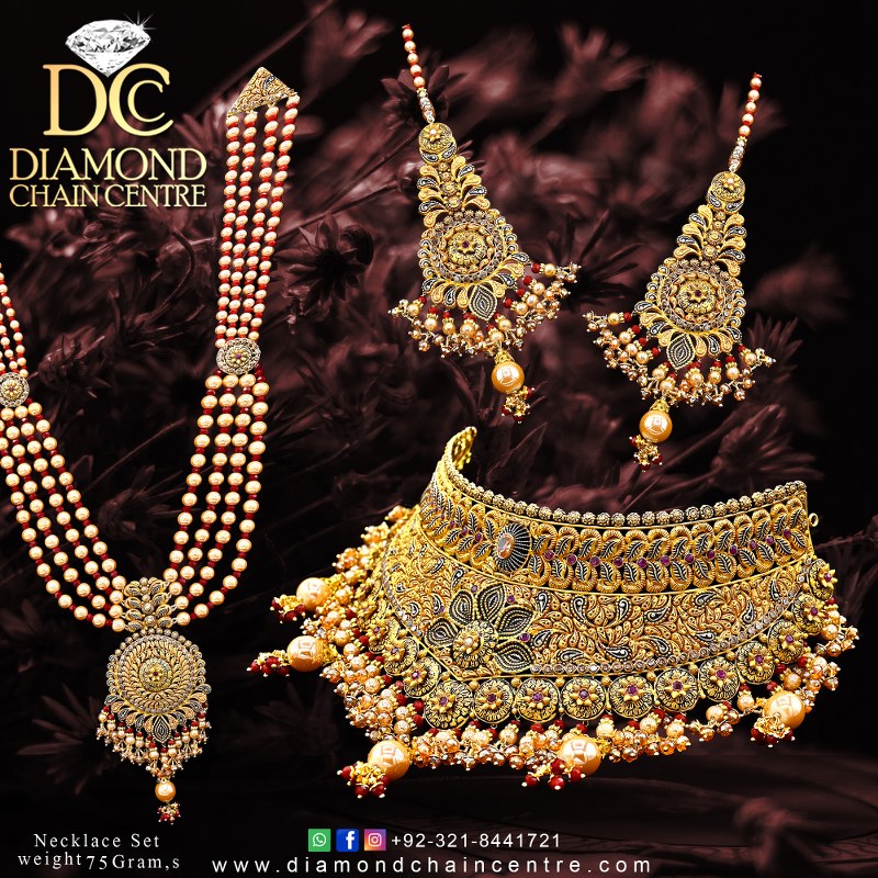 Buy Online Gold Necklace Design